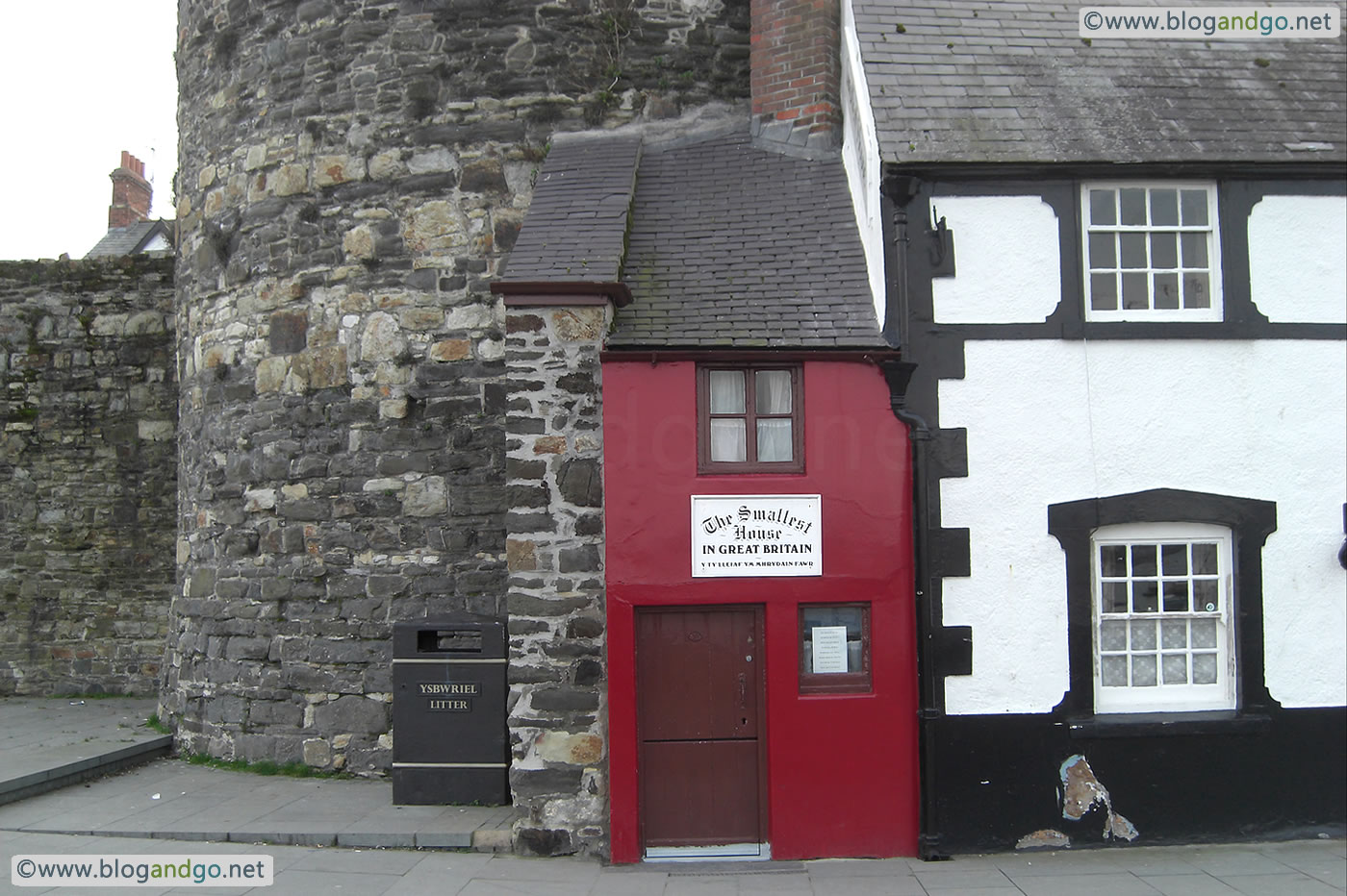 Conwy - The Smallest House in Great Britain